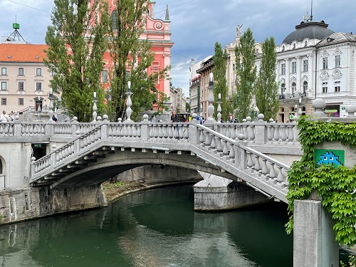 Triple Bridge, Tromostovje, Ljubljana, Jubljanica river, Slovenia